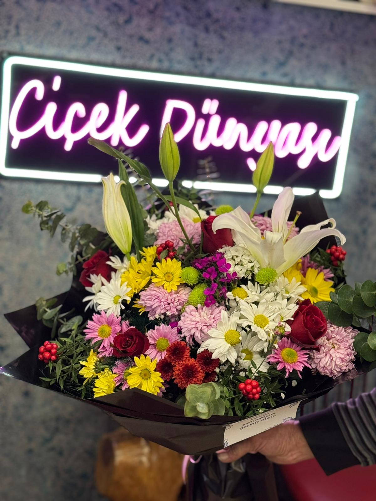 Lüks Lilyum Buketi